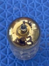 Load image into Gallery viewer, Siemens Gold Pin E88CC 6922 6DJ8 Vacuum Tube Valve For Your Schiit
