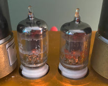 Load image into Gallery viewer, Matched Pair General Electric 5654 5654W 6AK5 6J1 6J2 Milspec Industrial Vacuum Tubes Valves NOS NIB
