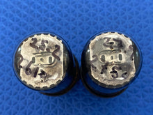 Load image into Gallery viewer, Matched Pair Raytheon JAN-CRP-6V6-GT VT107A 6V6 6V6GT Vacuum Tubes Valves Milspec Black Glass New-Testing

