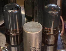 Load image into Gallery viewer, Matched Pair Hytron 6V6 6V6GT Vacuum Tubes Valves Black Glass
