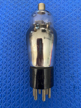 Load image into Gallery viewer, Arcturus Number / Type 85 #85 Engraved / Stamped Base Vacuum Tube NOS-Testing
