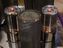 Load image into Gallery viewer, Matched Pair Raytheon 6V6 6V6GT Vacuum Tubes Valves Black Glass Copper Support Rods
