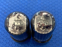 Load image into Gallery viewer, Matched Pair Raytheon 6V6 6V6GT Vacuum Tubes Valves Black Glass Copper Support Rods NOS-Testing
