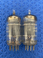 Load image into Gallery viewer, Matched Pair General Electric JG-5751 5751 12AX7 /ECC83 3 Mica O-Getter Milspec / Industrial Vacuum Tubes Valves
