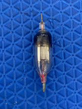 Load image into Gallery viewer, VR92 Vacuum Tube Signal Diode
