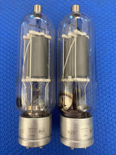 Load image into Gallery viewer, Matched Pair RCA Radiotron 805 Vacuum Output Tubes Valves NOS-Testing
