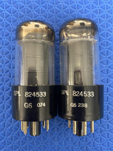 Load image into Gallery viewer, Matched Pair General Electric GE 6V6 6V6GT Vacuum Tubes Valves Copper Support Rods Black Plates Silver Tops Clear Bottles NOS NIB

