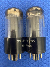 Load image into Gallery viewer, Matched Pair General Electric GE 6V6 6V6GT Vacuum Tubes Valves Copper Support Rods Black Plates Silver Tops Clear Bottles NOS NIB
