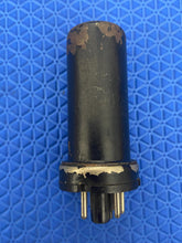 Load image into Gallery viewer, RCA 5W4 Vacuum Tube Valve
