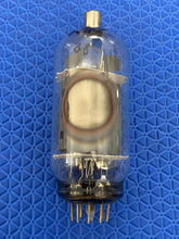 Load image into Gallery viewer, Radio Shack Realistic 6JE6 6JE6C Gold Pin Vacuum Tube
