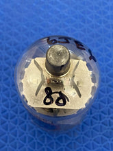 Load image into Gallery viewer, Radio Shack Realistic 6JE6 6JE6C Gold Pin Vacuum Tube
