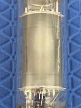 Load image into Gallery viewer, RCA Radiotron UX-199 UX199 199 99 Vacuum Tube Valve
