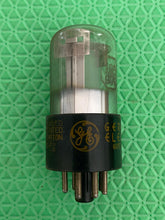 Load image into Gallery viewer, General Electric GE 1Q5 1Q5GT/G Vacuum Tube NOS NIB
