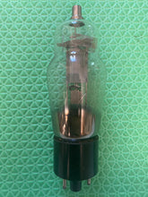 Load image into Gallery viewer, Western Electric 347A Vacuum Tube Mesh Plate ST Shoulder Shape
