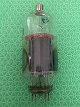 Load image into Gallery viewer, RCA 24LQ6 24JE6 24JE6C Vacuum Tube
