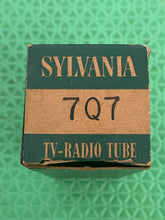Load image into Gallery viewer, Sylvania 7Q7 Vacuum Tube NOS NIB
